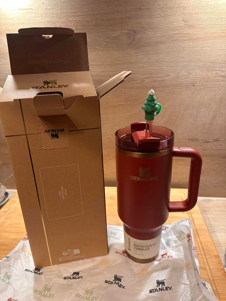 Stanley Gilded Pomegranate Holiday Tumbler – 40oz FlowState Quencher Comfort & Joy Collection waodeals