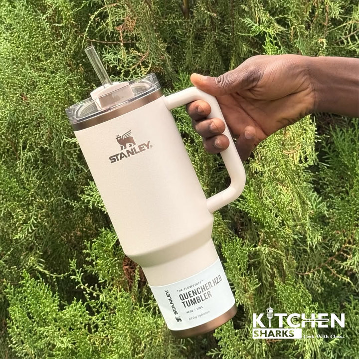 Stanley Gilded Sugar 40oz Holiday Quencher – Comfort & Joy Collection waodeals