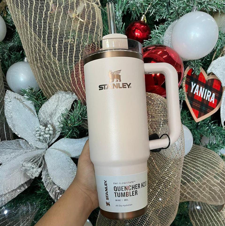 Stanley Gilded Sugar 40oz Holiday Quencher – Comfort & Joy Collection waodeals