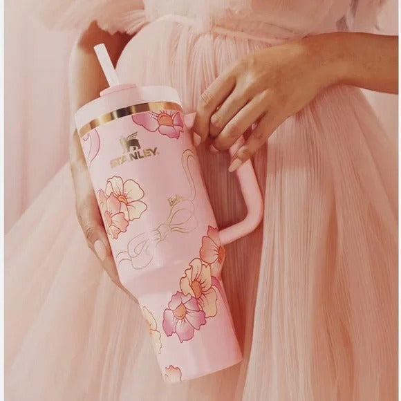 🍑 Stanley x Barbie 80s Peaches 'N Cream Quencher 40oz💖✨ waodeals