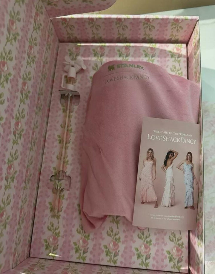 Stanley X LoveShackFancy Holiday Quencher 20 OZ Blooming Heirloom Pink waodeals