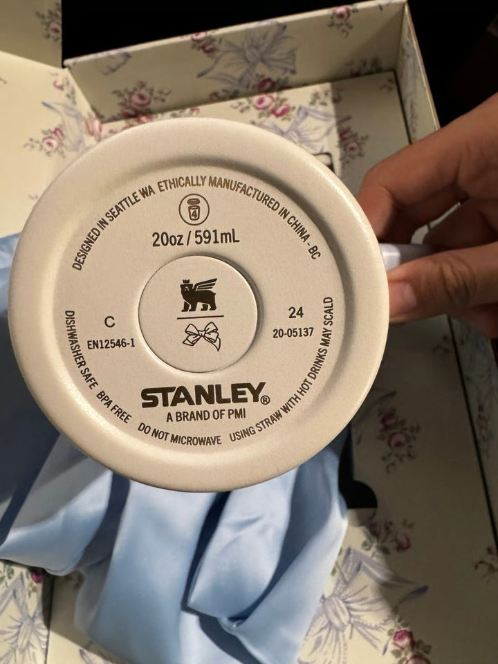 🎀 LoveShackFancy x Stanley 20oz Quencher Rosa Beaux BLUE New waodeals