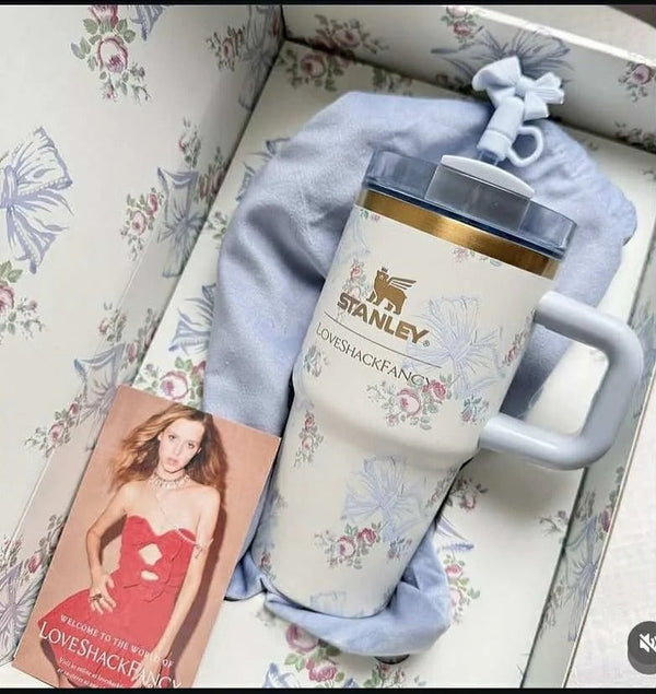 🎀 LoveShackFancy x Stanley 20oz Quencher Rosa Beaux BLUE New waodeals