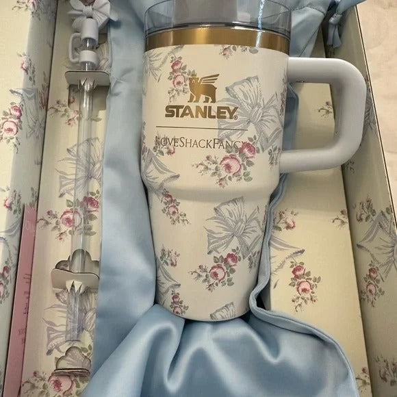 🎀 LoveShackFancy x Stanley 20oz Quencher Rosa Beaux BLUE New waodeals